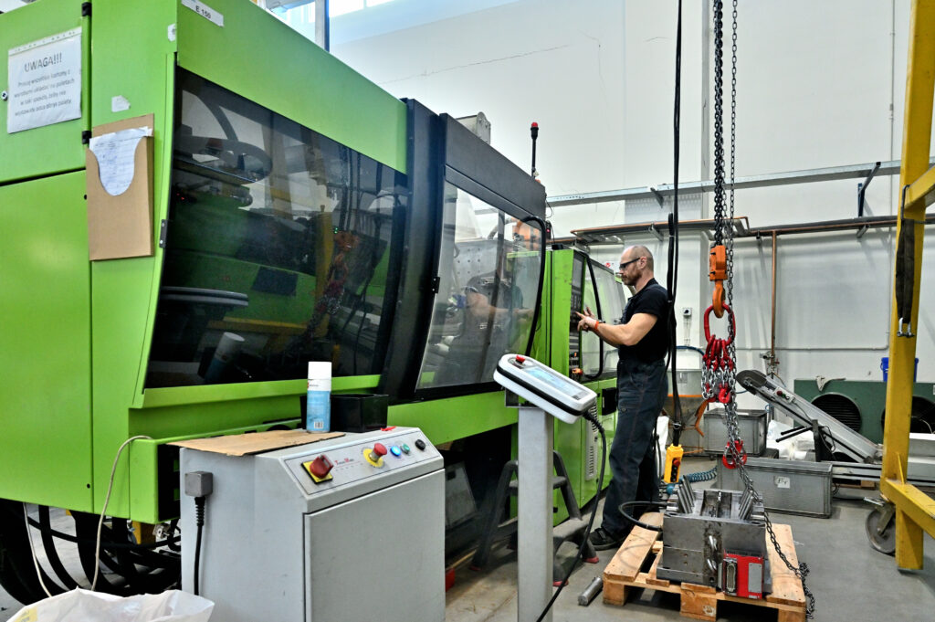 Famplast Kompleksowe Przetwórstwo Tworzyw Sztucznych